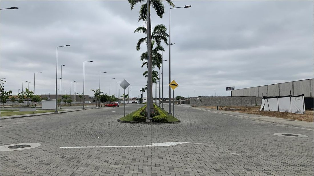 Land in Guayaquil, Guayas, Ecuador 1 - 18660545
