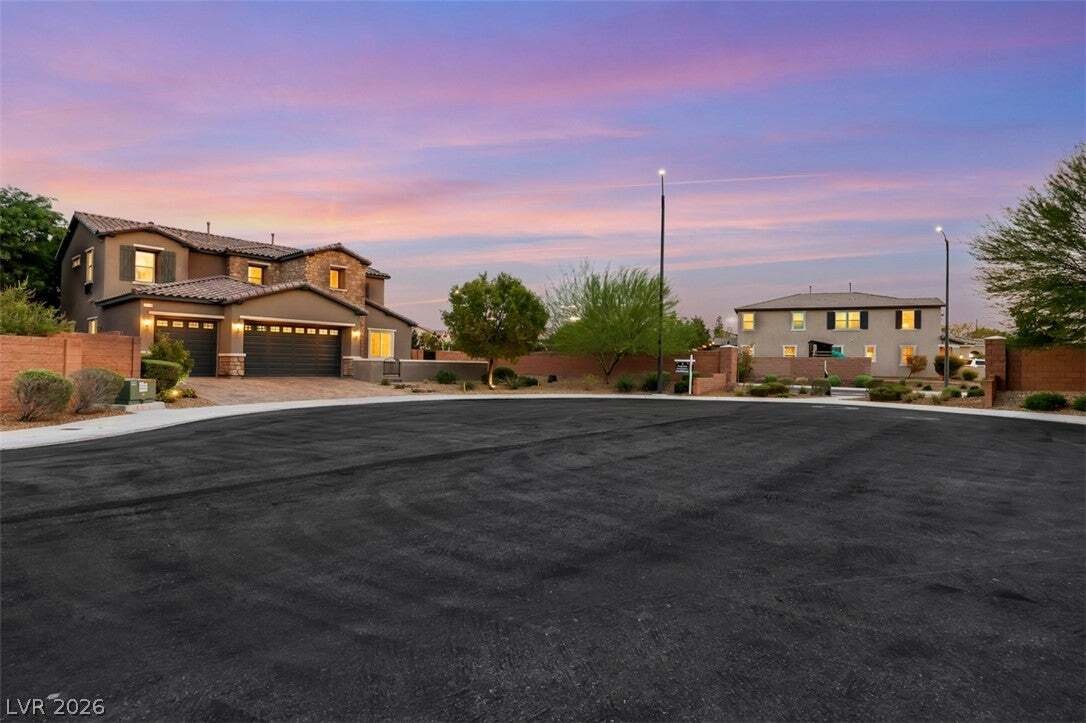 House in Henderson, Nevada, United States 2 - 18662817