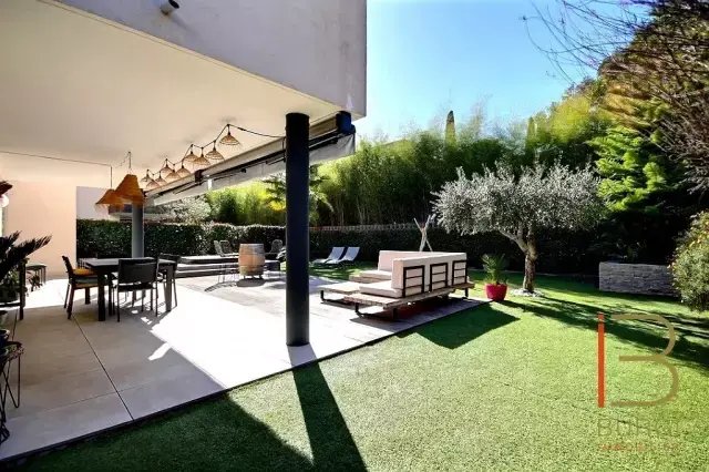 Apartment in Le Dramont-Agay-Anthéor-Le Trayas, Saint-Raphaël, France 5 - 17320079