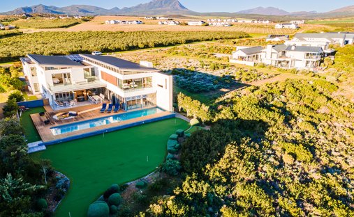 Country House in Overstrand Local Municipality, Western Cape, South Africa 1