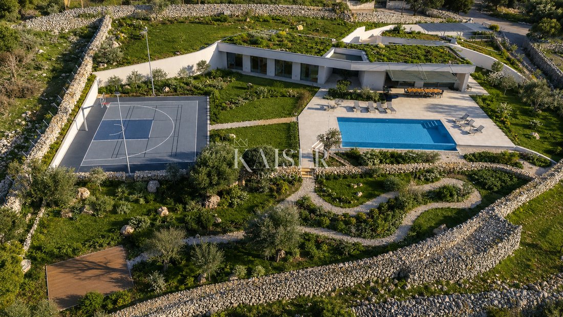 Villa in Zadar County, Croatia 2 - 18669607