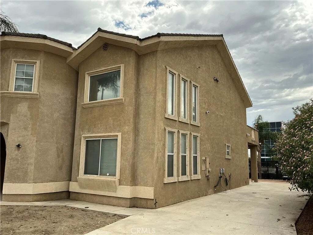 House in Fontana, California, United States 5 - 18667973