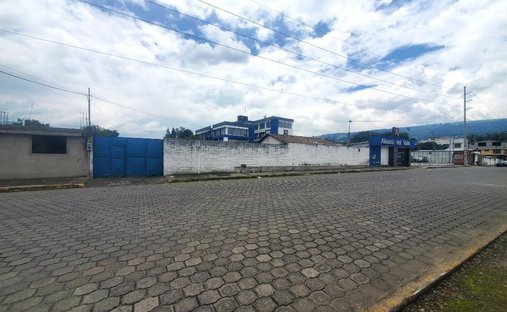 Land in Quito, Pichincha, Ecuador 1