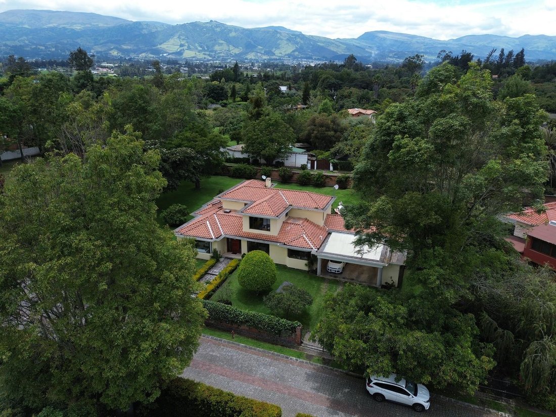 House in Quito, Pichincha, Ecuador 1 - 18660506