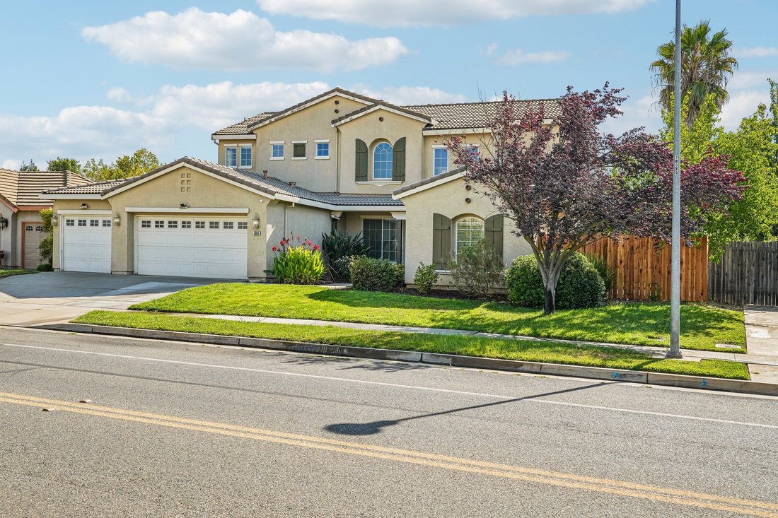 House in Elk Grove, California, United States 2 - 18671660