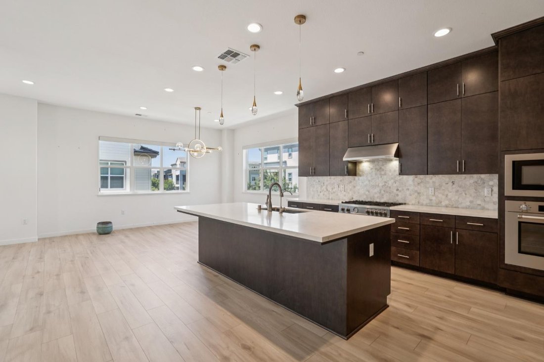 House in San Jose, California, United States 4 - 18666383