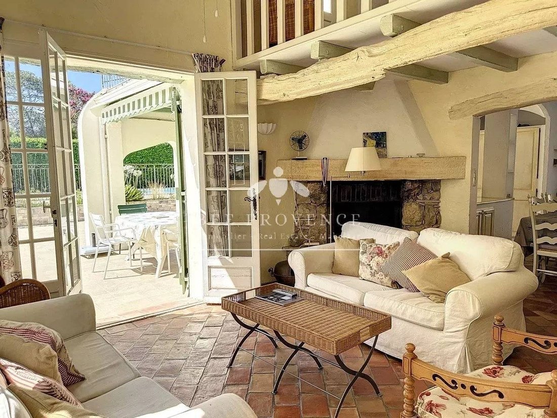 Villa en Montauroux, Provenza-Alpes-Costa Azul, Francia 5 - 16296726