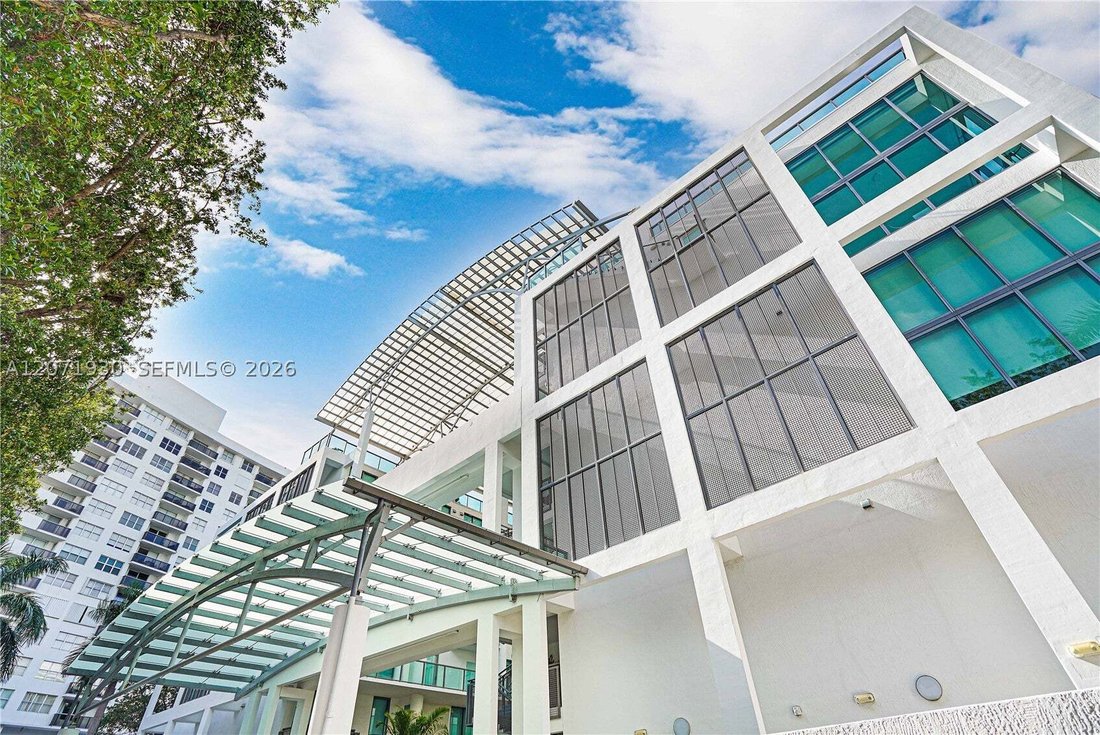 Condo in Miami Beach, Florida, United States 2 - 18669064