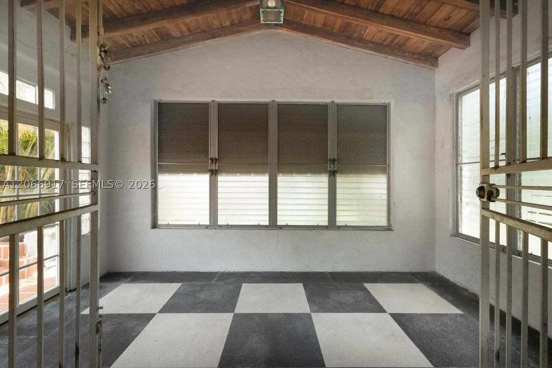House in Miami, Florida, United States 5 - 18663481