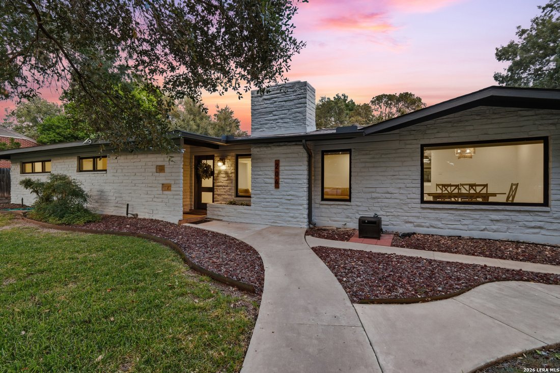 House in San Antonio, Texas, United States 5 - 18659721