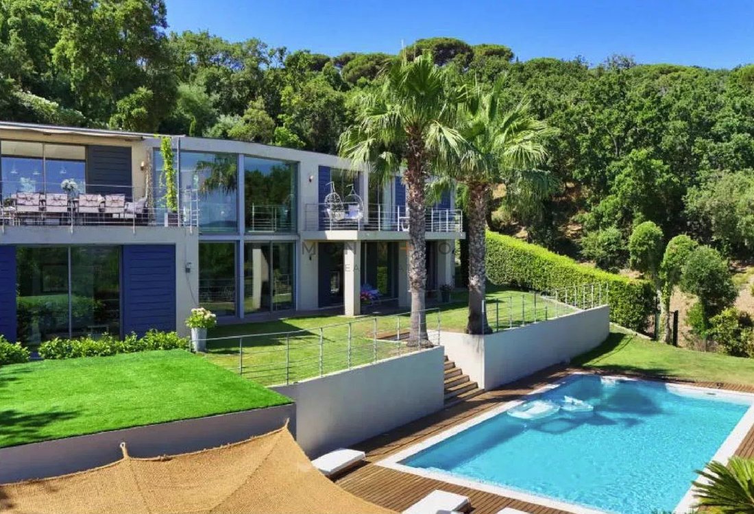 Villa in Ramatuelle, Provence-Alpes-Côte d'Azur, France 1 - 15931933