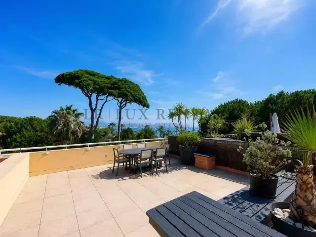 Apartamento en Fontmerle, Antibes, Francia 1 - 17270530