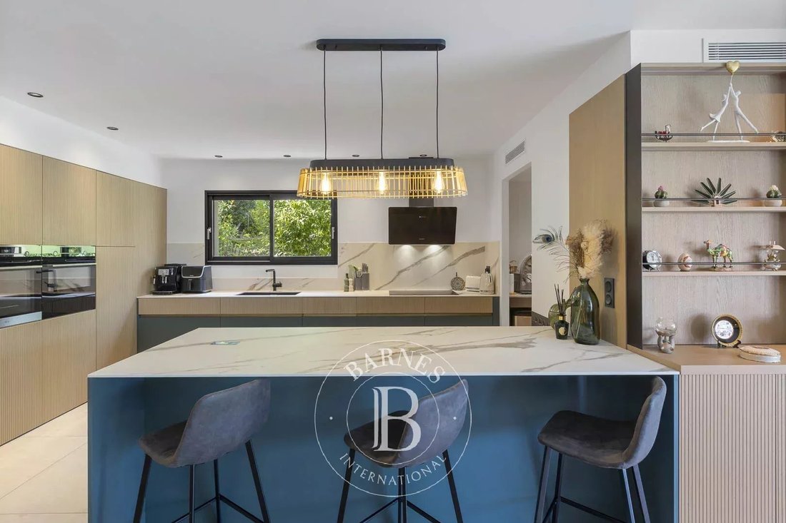 Villa in Sainte-Lucie-de-Porto-Vecchio, Corsica, France 5 - 18660852