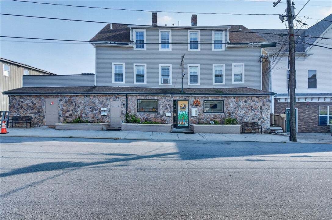 Woonsocket, Rhode Island, United States 1 - 18661891