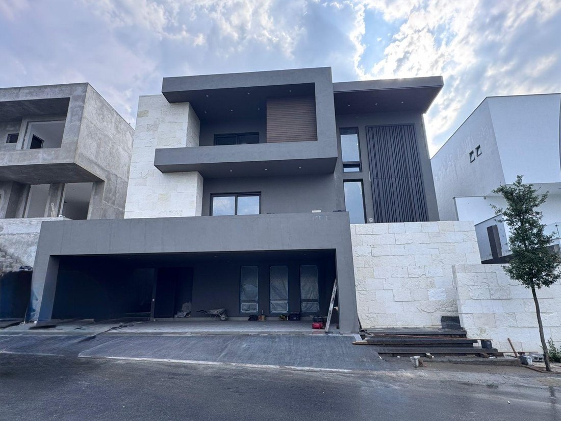 House in Monterrey, Nuevo Leon, Mexico 3 - 18659922