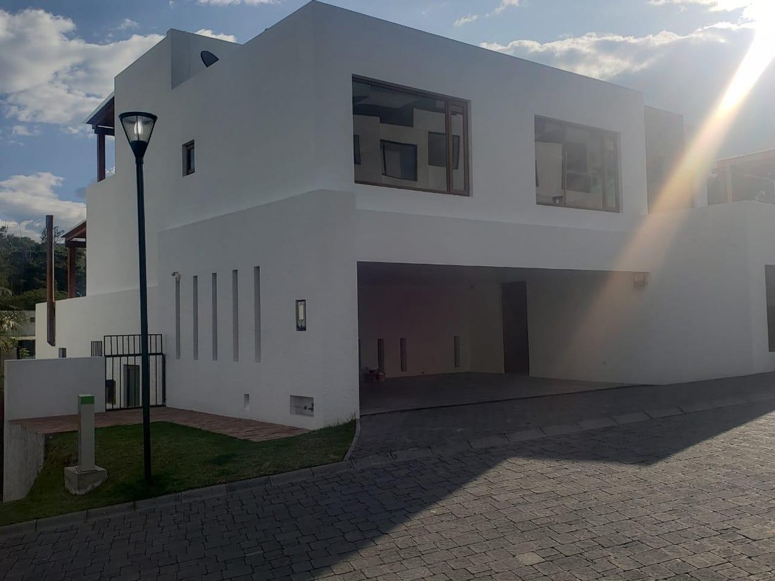 House in Quito, Pichincha, Ecuador 3 - 18661476