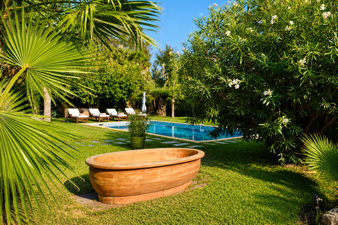 Villa in Ramatuelle, Provence-Alpes-Côte d'Azur, France 4 - 18660357