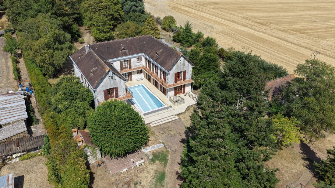 House in Marce-sur-Esves, Centre-Val de Loire, France 1 - 18659676