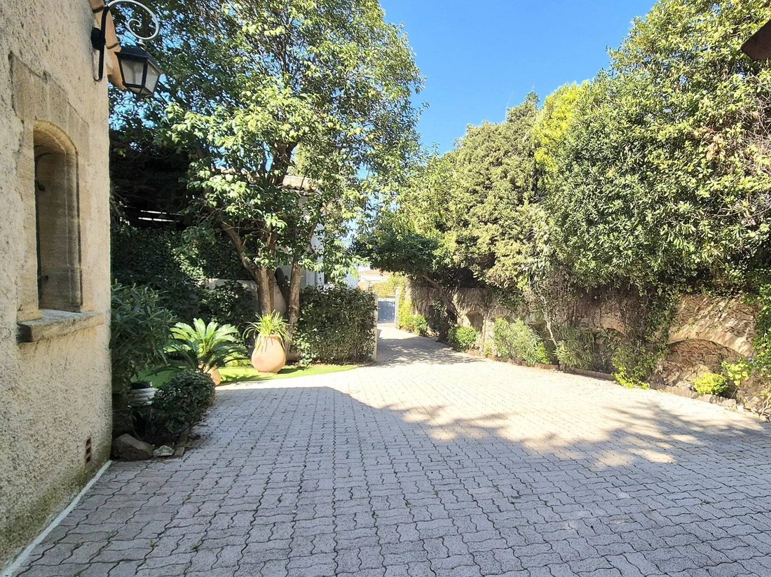 House in Broussailles, Cannes, France 2 - 17697216
