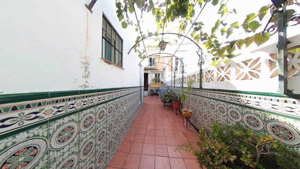 House in Nerja, Andalusia, Spain 2 - 18664353