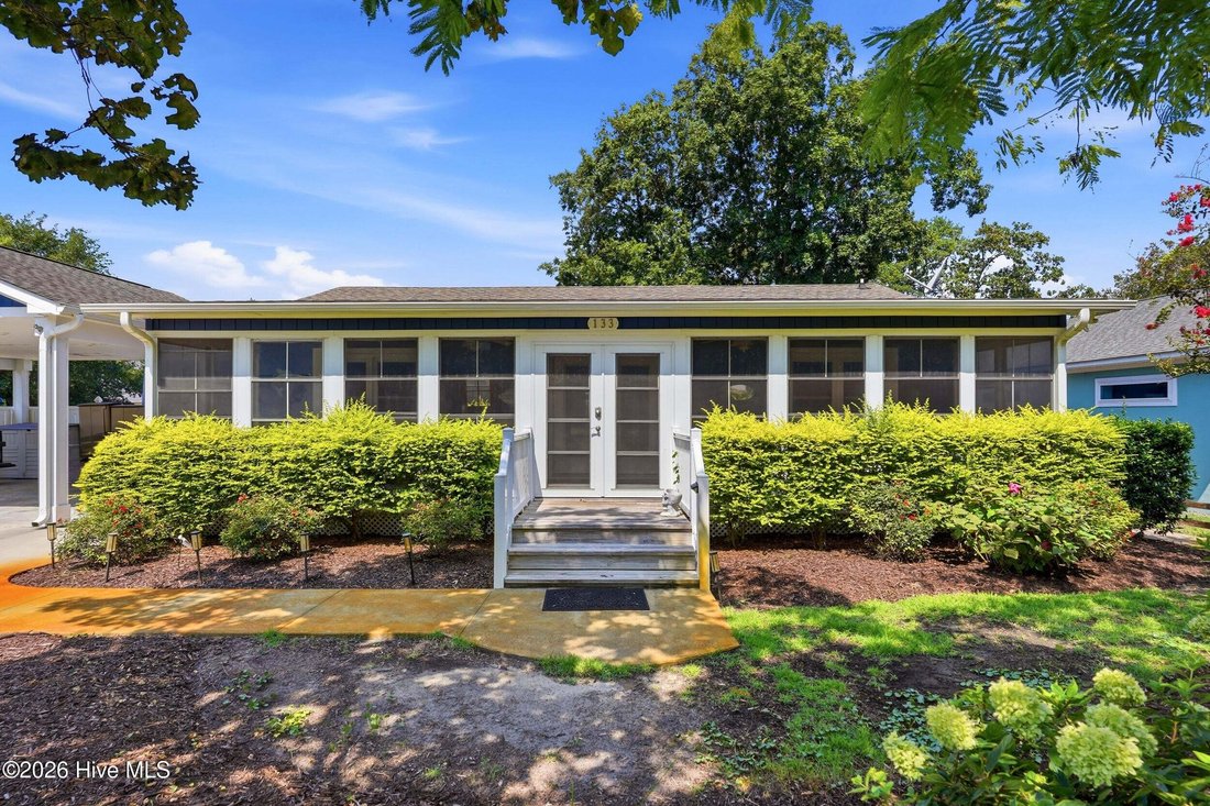 House in Oak Island, North Carolina, United States 3 - 18660150