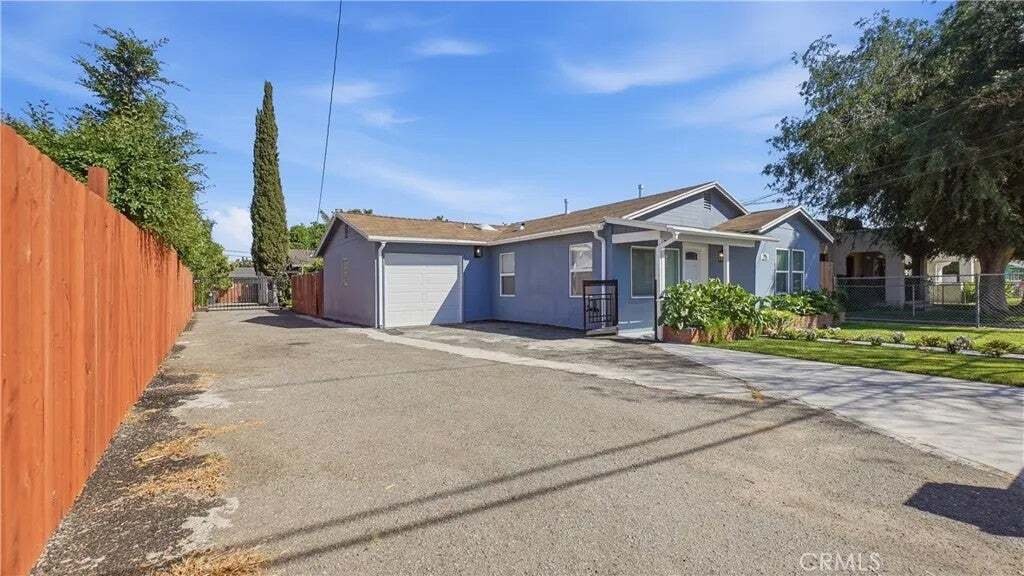 House in Santa Ana, California, United States 1 - 17607854