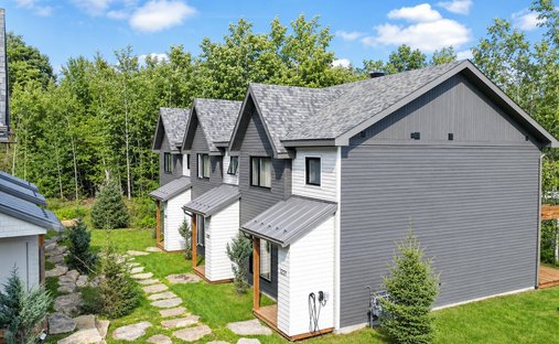 Casa a Mont-Tremblant, Québec, Canada 1
