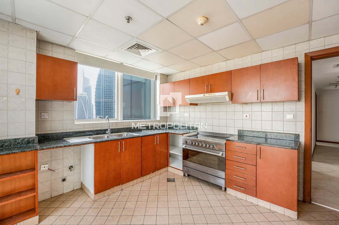 Apartment in JLT / Jumeirah Lakes Towers, Dubai, United Arab Emirates 3 - 18661095