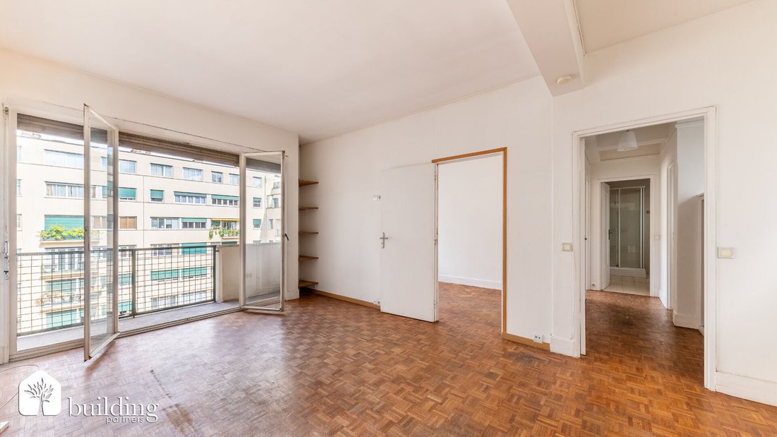 Apartment in La Fourche-Guy Môquet, Paris 17e Arrondissement, Paris 4 - 18668136