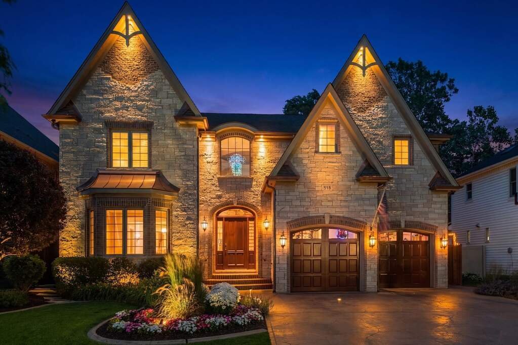 House in Elmhurst, Illinois, United States 1 - 18670443