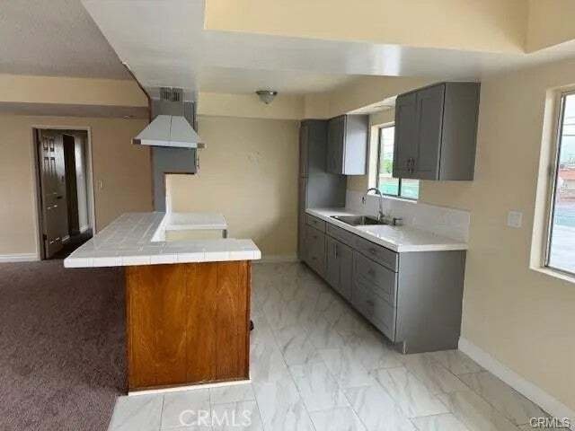 Lynwood, California, United States 5 - 18659608