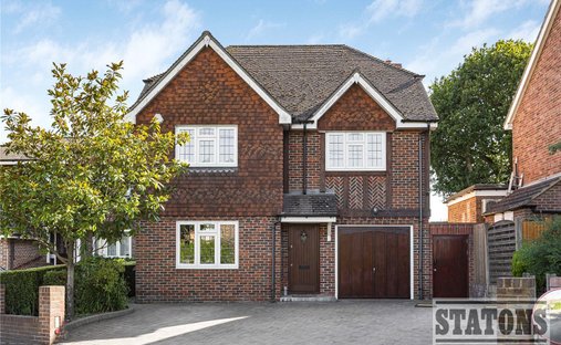 House in Newgate Street, Hatfield, England 1