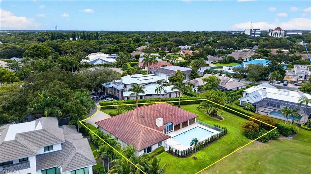House in Naples, Florida, United States 5 - 18665352