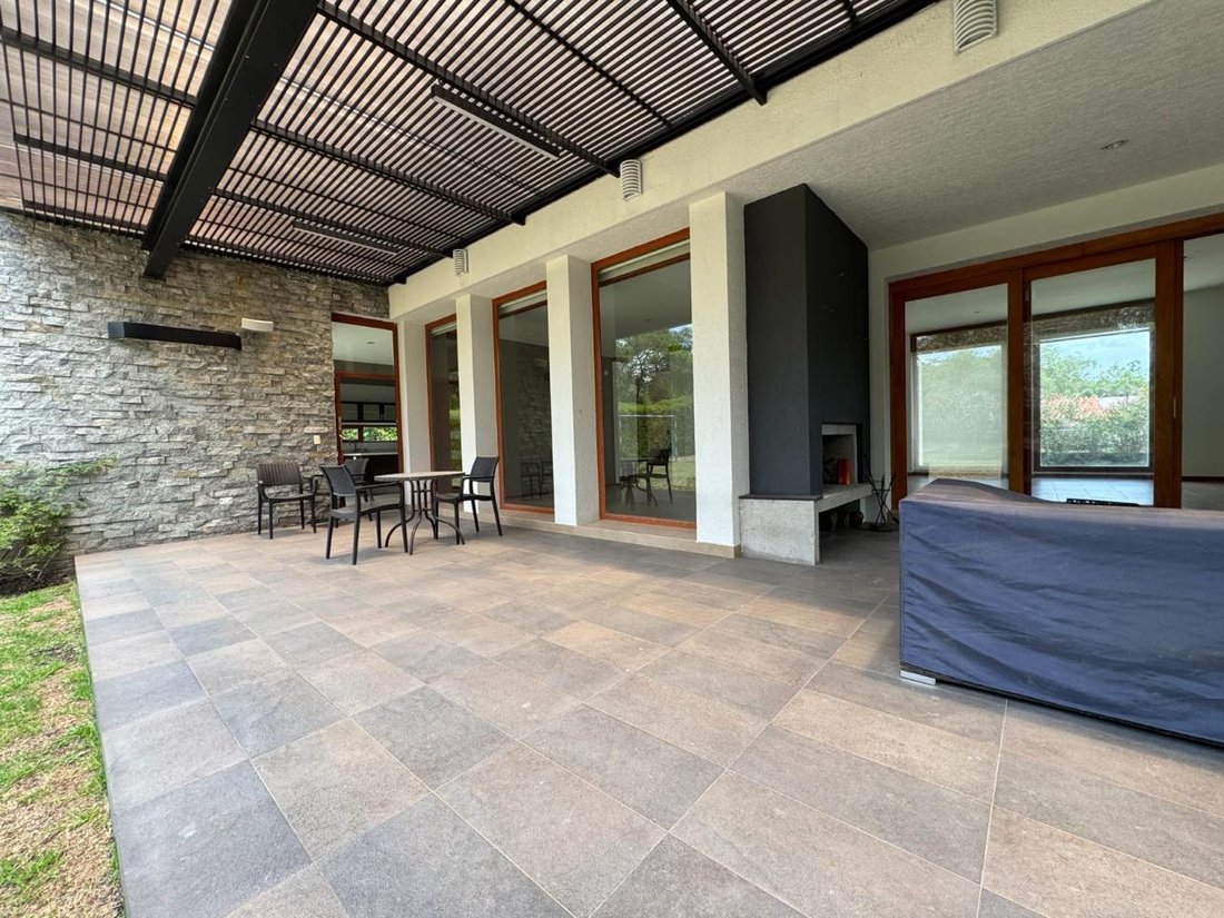 House in Quito, Pichincha, Ecuador 1 - 18661537