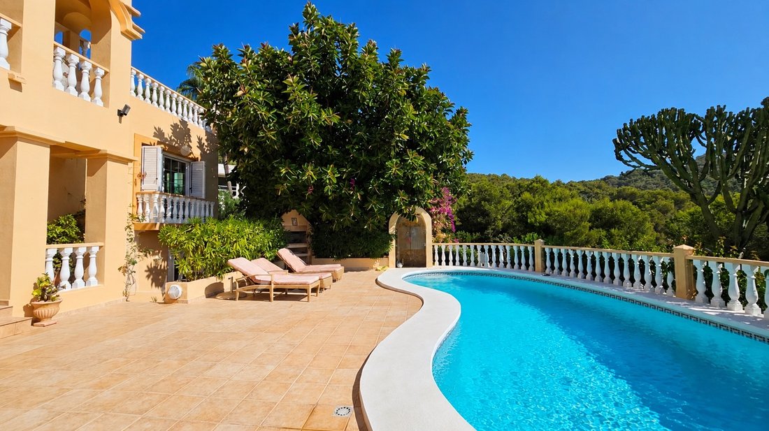 Villa in Ibiza Town, Balearic Islands, Spain 2 - 18669739