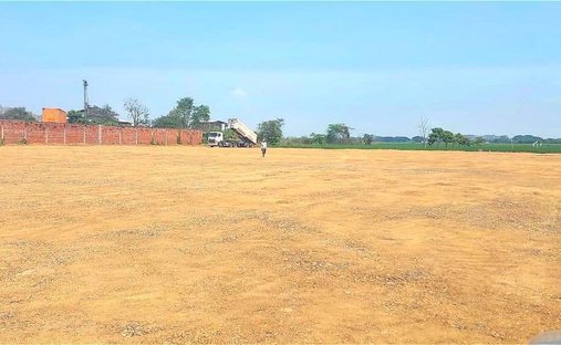 Land in Tortura, Guayas, Ecuador 1
