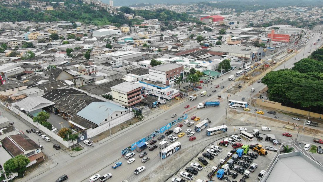 Land in Guayaquil, Guayas, Ecuador 2 - 18660492