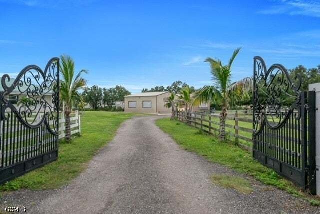 House in North Fort Myers, Florida, United States 2 - 18659143