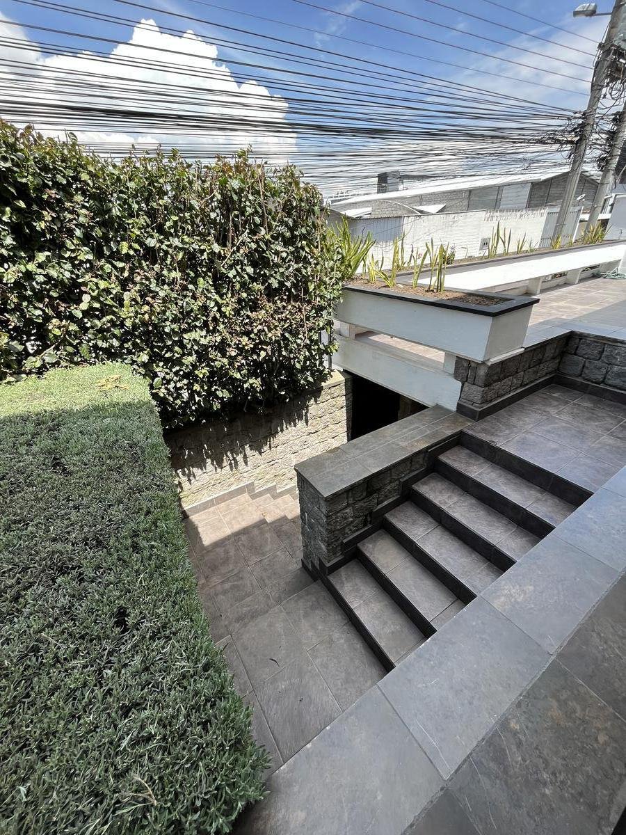 House in Quito, Pichincha, Ecuador 3 - 18660200