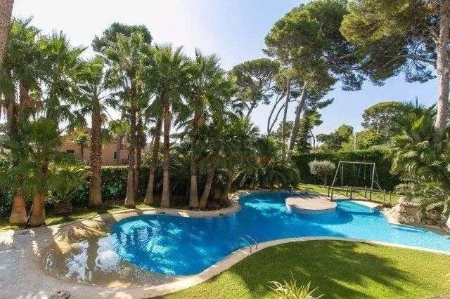 Villa in Fontmerle, Antibes, France 3 - 15628179