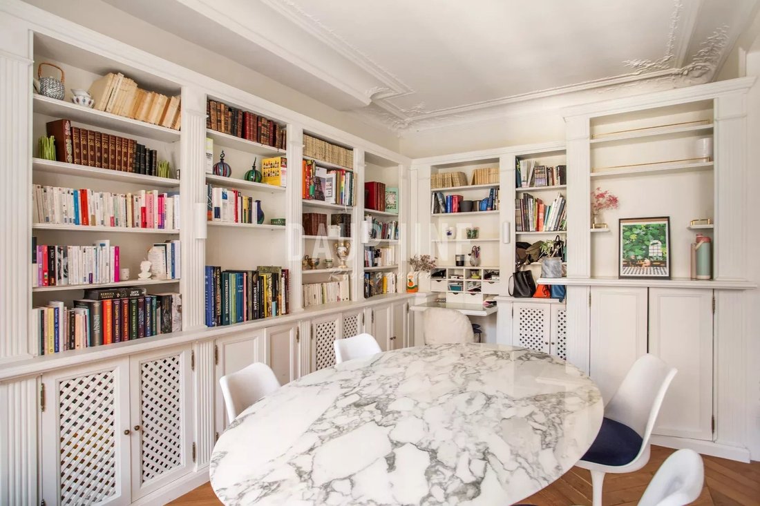 Apartment in Saint Placide, Paris 6e Arrondissement, Paris 5 - 18666830