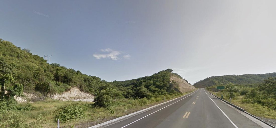Land in San Vicente, Manabí, Ecuador 1 - 18660281
