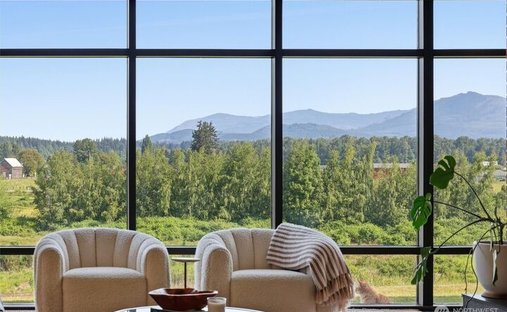 House in Arlington, Washington, United States 1