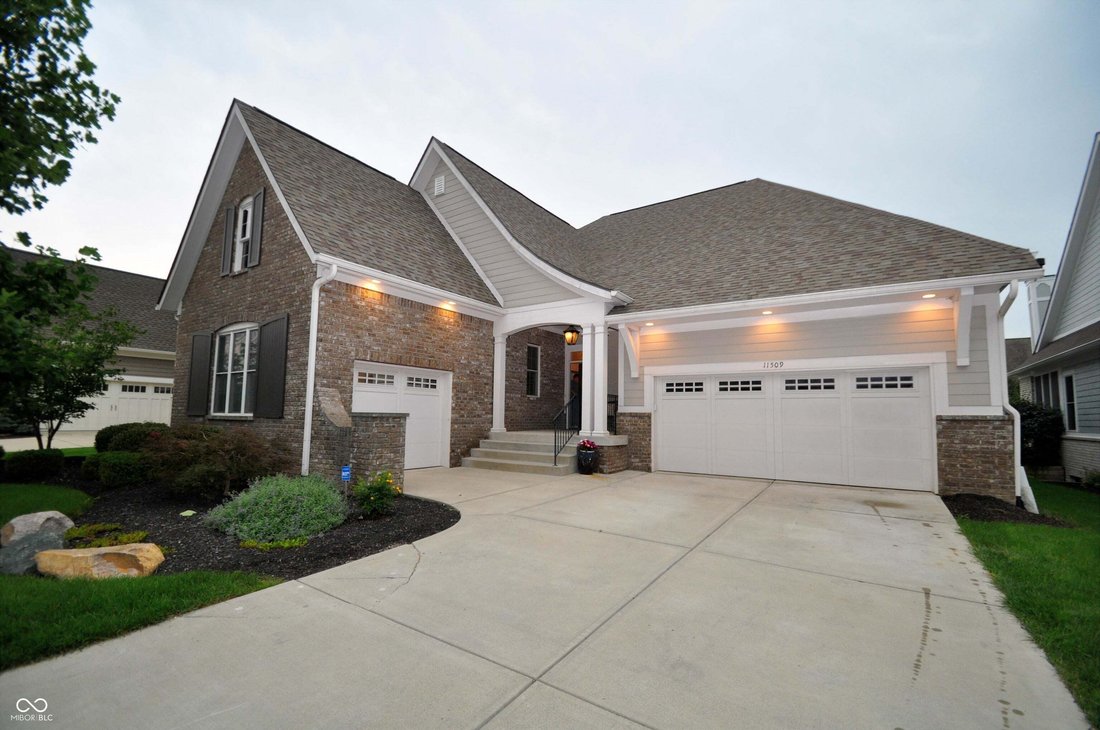 House in Zionsville, Indiana, United States 1 - 18659275