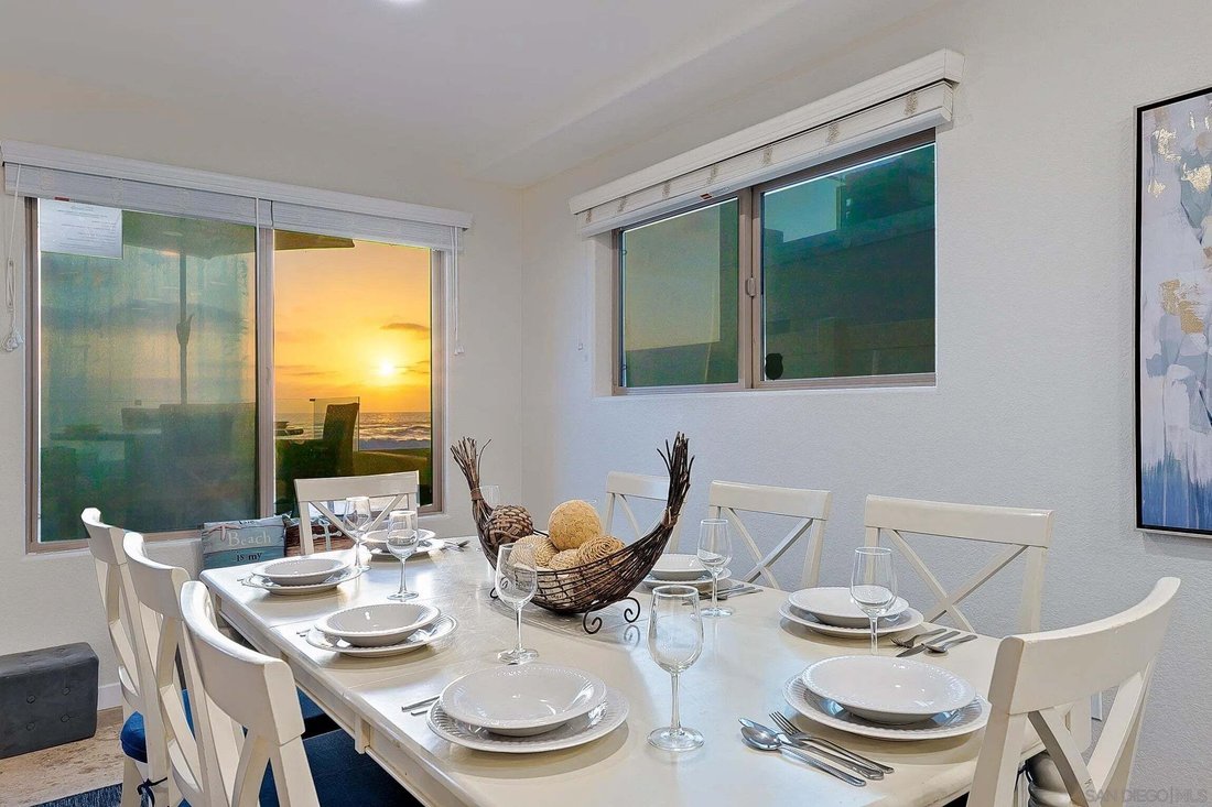 Condo in San Diego, California, United States 3 - 18663951