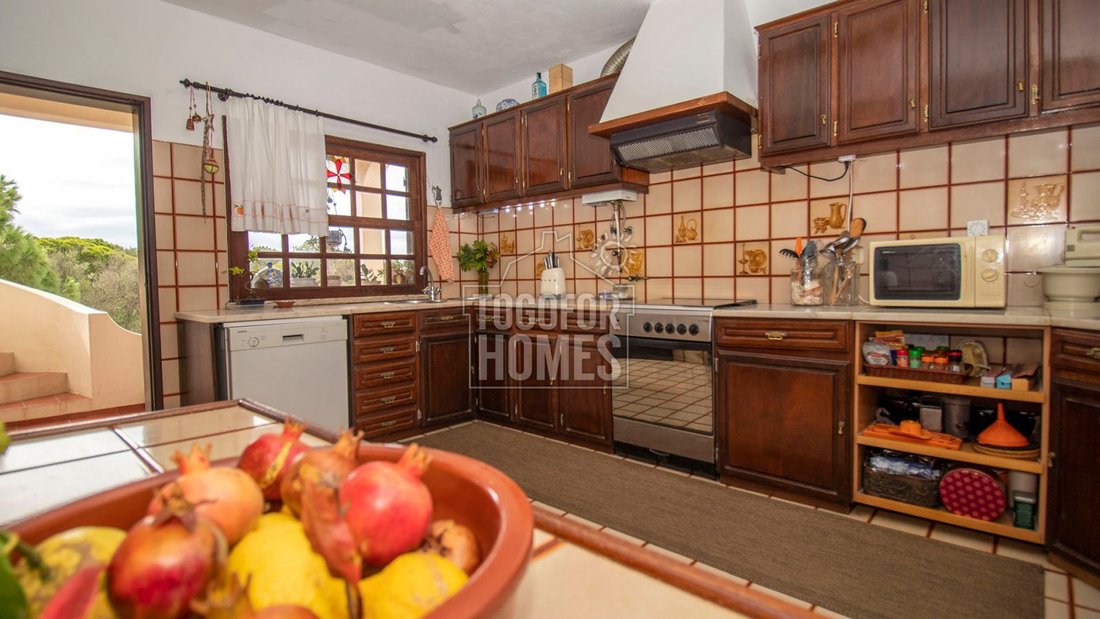 Villa in Carvoeiro, Algarve, Portugal 4 - 14903044