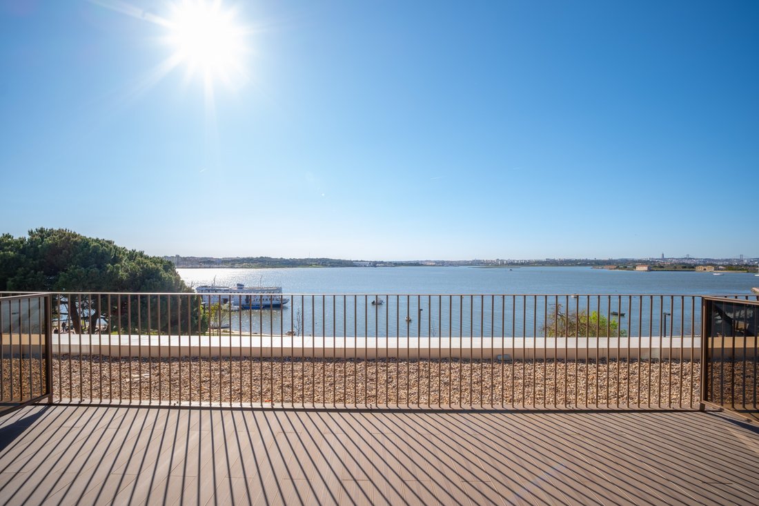 Apartment in Seixal, Arrentela e Aldeia de Paio Pires, Setubal, Portugal 3 - 18660997
