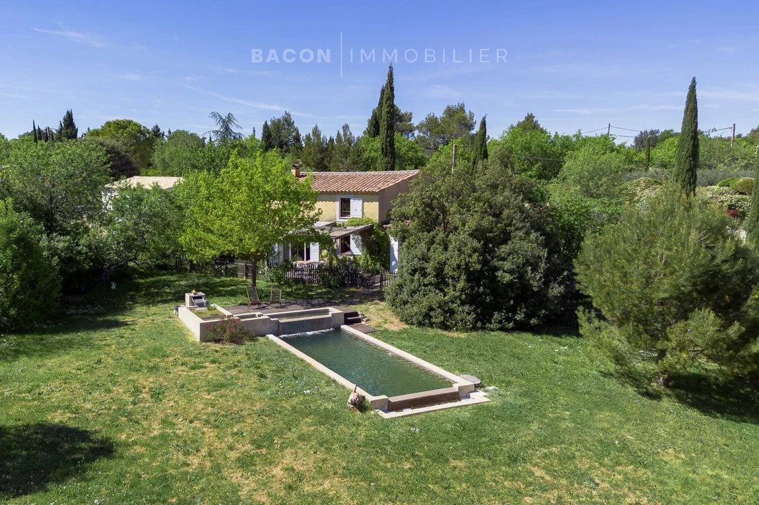 Casa en Lacoste, Provenza-Alpes-Costa Azul, Francia 1 - 17310897