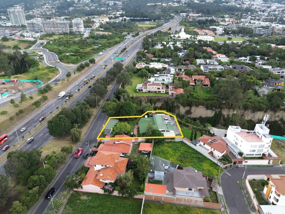 House in Quito, Pichincha, Ecuador 4 - 18671818
