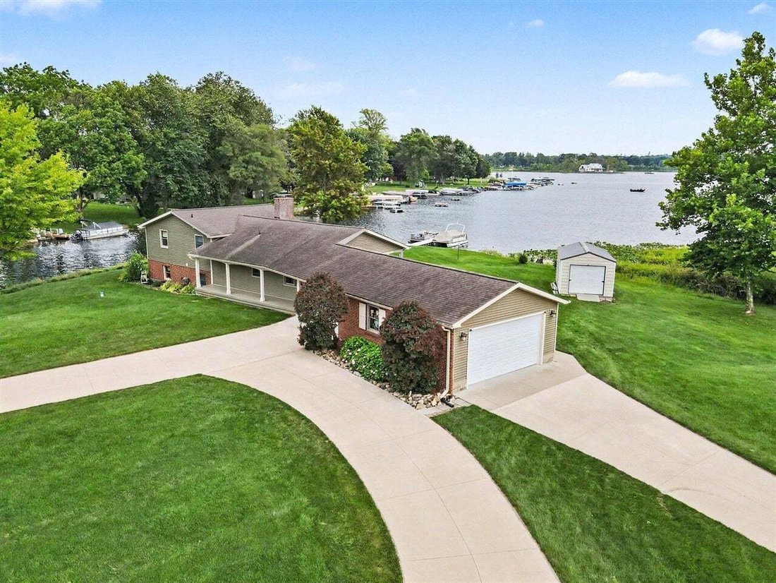 House in Decatur, Michigan, United States 2 - 18668886